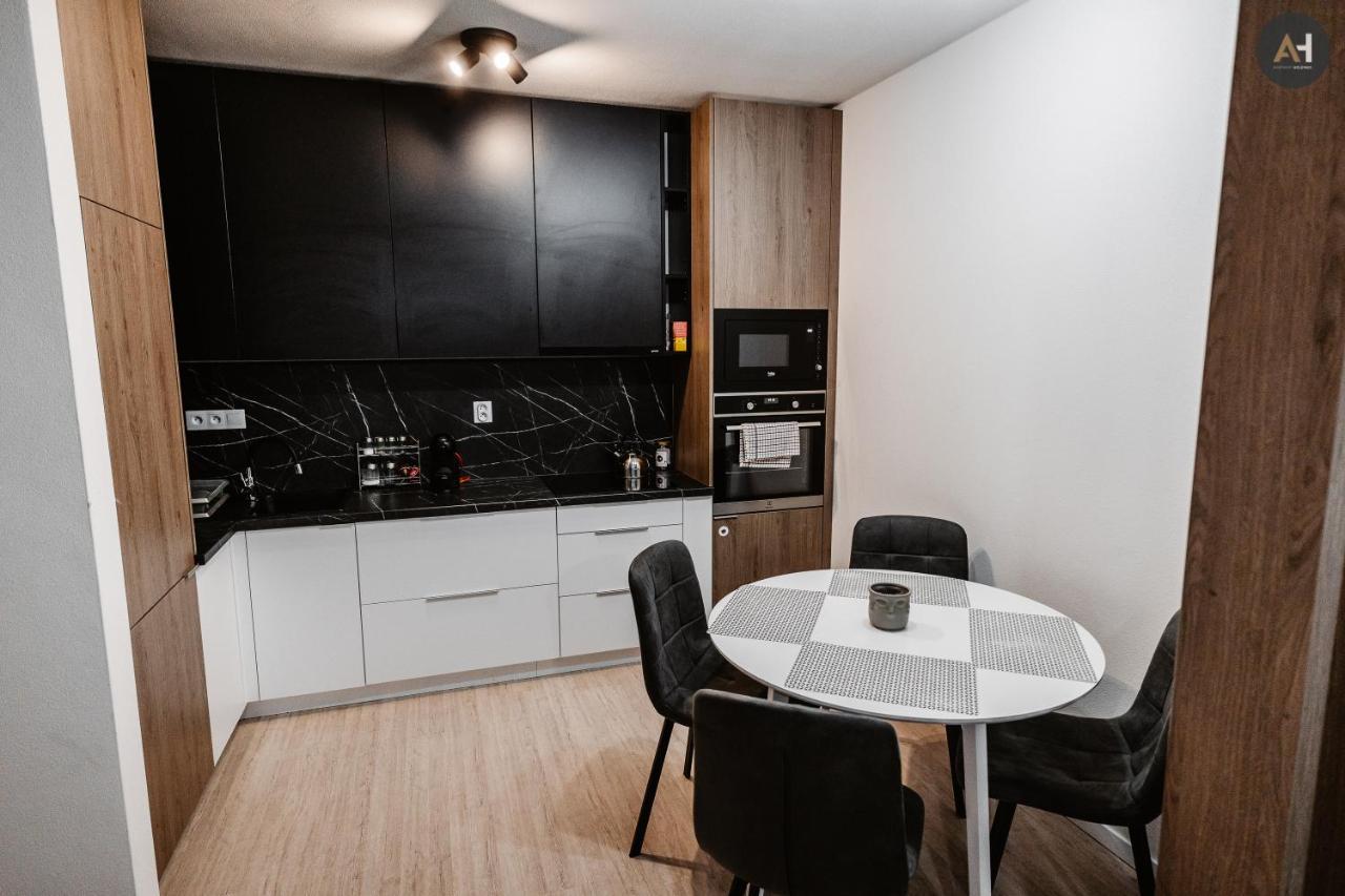 Ah Mlynska Basta II Free Parking Apartment Kosice Bagian luar foto